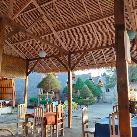 Sunset Beach Bungalow Gili Meno Ngoại thất bức ảnh