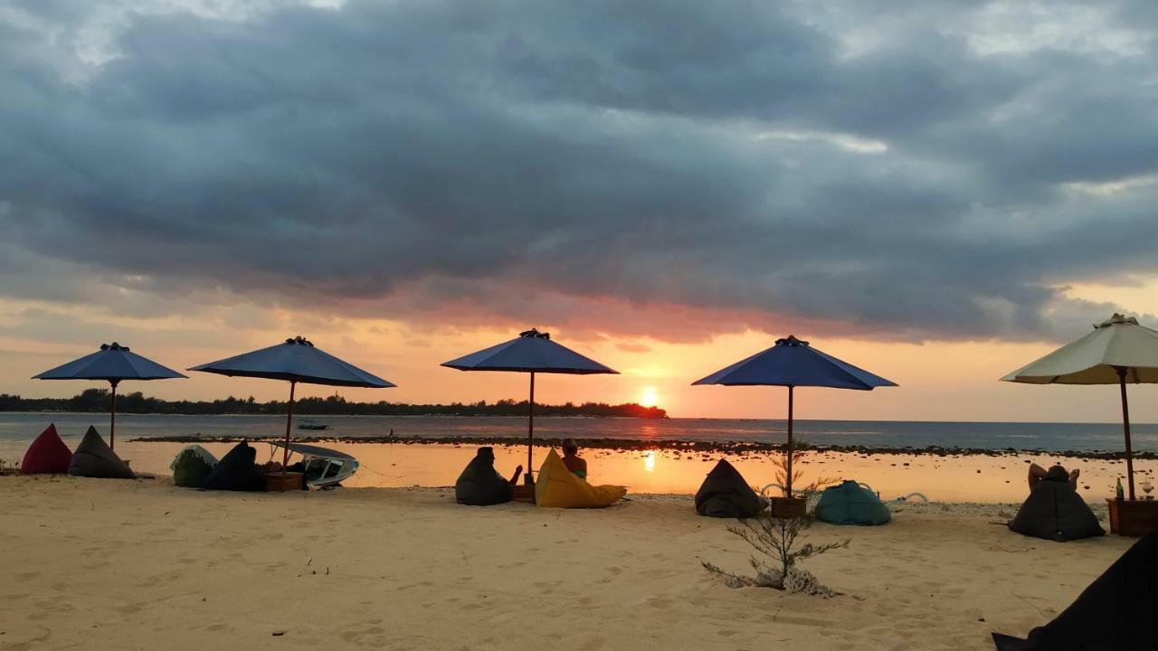 Sunset Beach Bungalow Gili Meno Ngoại thất bức ảnh