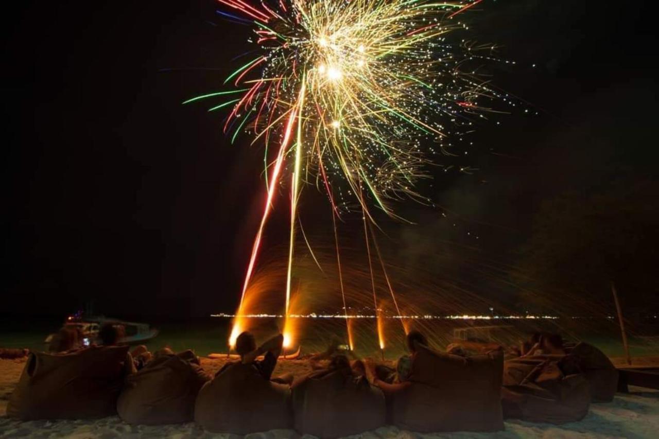 Sunset Beach Bungalow Gili Meno Ngoại thất bức ảnh